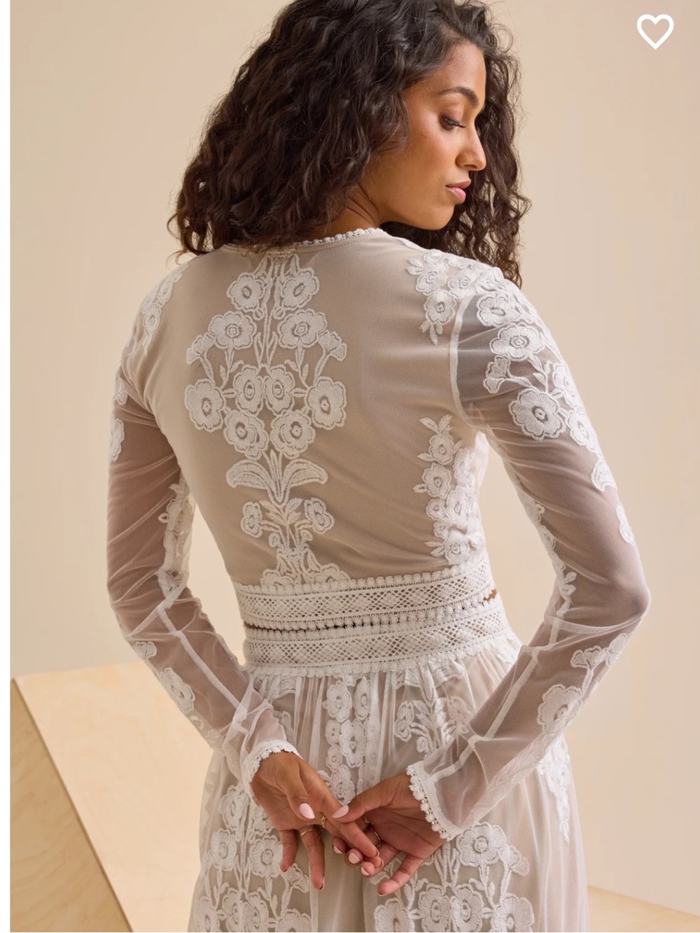 🆕#45~Altar'd State Arissa Floral Embroidered Top, Size XS - Picture 5 of 10